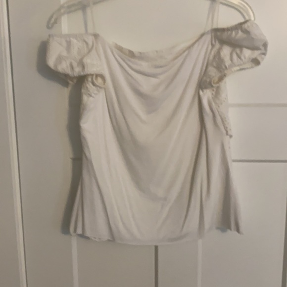 Bailey 44 bnwt off the shoulder eyelet top - Picture 2 of 2